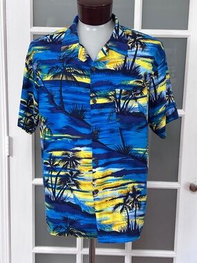 Vintage Hawaiian Shirt Mens Lg Pineapple Connection 90s Rayon Palm Tree Sunset